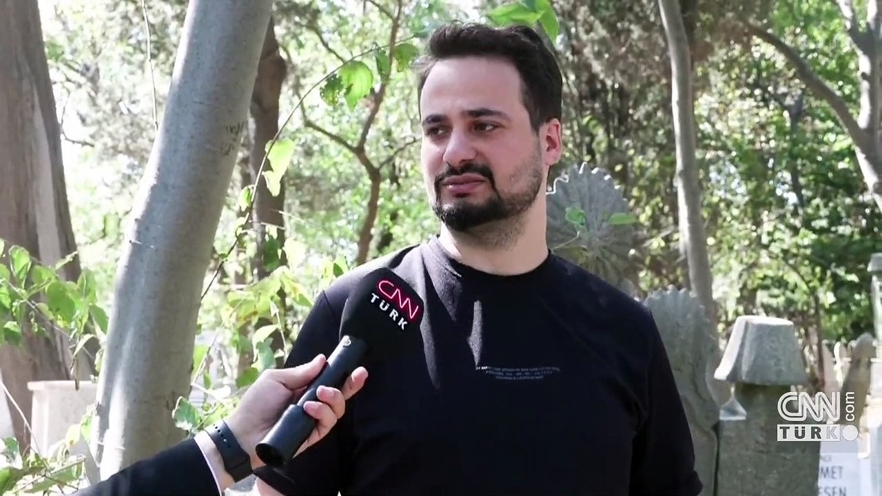 Tarihi mezarlar definecilerin hedefinde