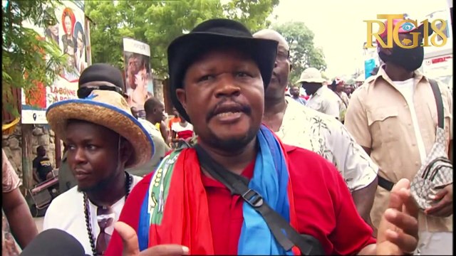 Rosemond Jean nan tèt yon manifestasyon pou di non ak fòs militè etranje nan peyi a.