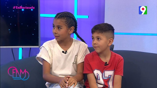 Pequeña de 11 años con empresa de Marketing Digital impacta a jóvenes y adultos | Esta Noche Mariasela