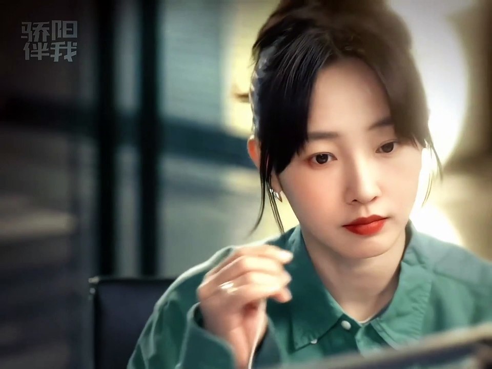 Xiao Zhan's "Sunshine By My Side" 《骄阳伴我》 clip