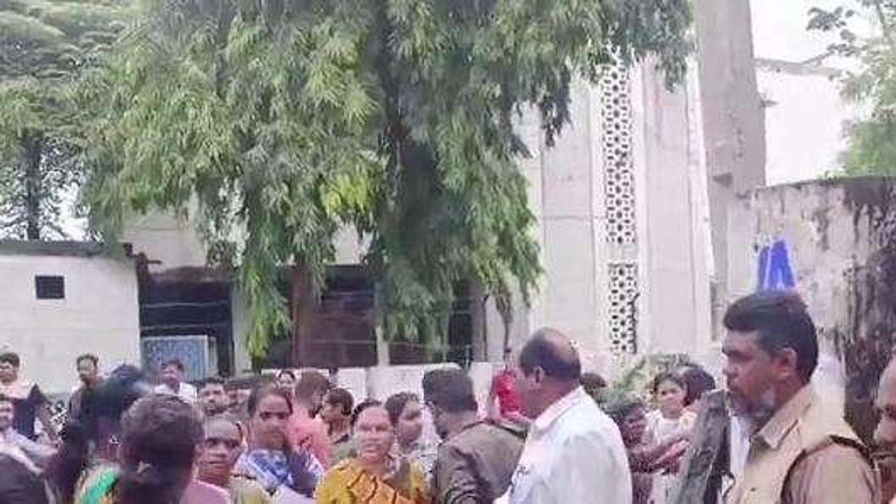 జగిత్యాల: జిల్లాలో ప్రశాంతంగా ప్రారంభమైన టెట్ పరీక్ష