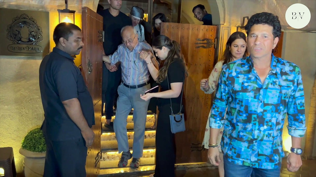 Legendary Sachin Tendulkar's Family Dinner Outing! Spotted at a Charming Bandra Restaurant ️