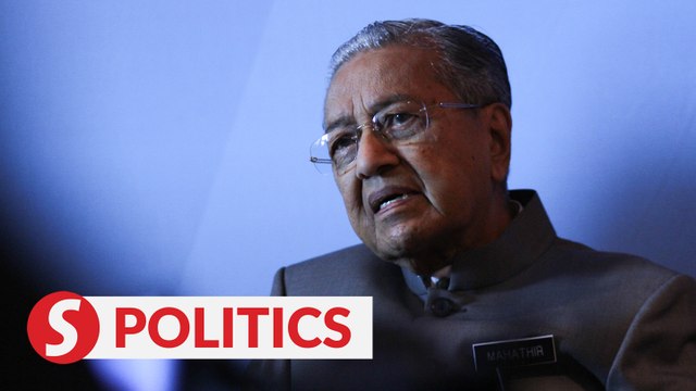 Dr M poised to be Perikatan's de facto leader, says Salleh Keruak