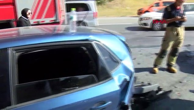 PENDİK TEM Otoyolu'nda Zincirleme Trafik Kazası: 2 Yaralı
