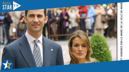 Letizia d'Espagne  Photos de son incroyable robe de mariée brodée de fils d'or et d'argent, la pl