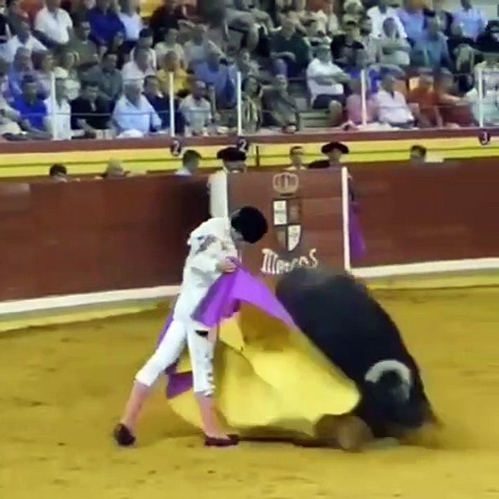 Borja Jiménez ante Écija