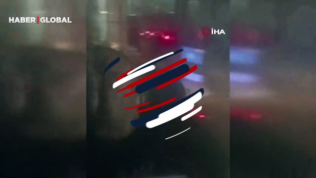 Avcılar’da bir sürücü önce İETT otobüsünün yolunu kesti, sonra da tekme ve yumruklarla kapısına saldırdı