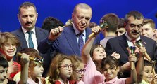 Erdoğan duyurdu: Ek ders ücretlerine yüzde 25 zam