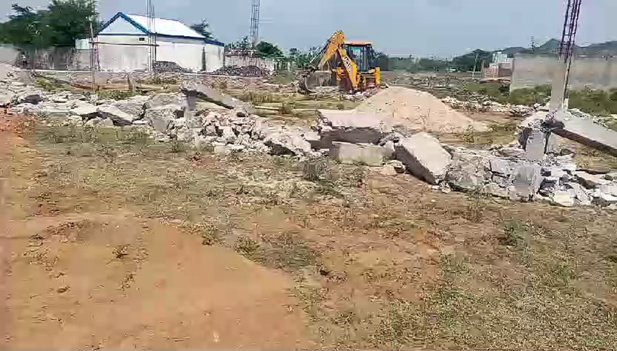 15 बीघा सरकारी भूमि को कराया अतिक्रमण से मुक्त