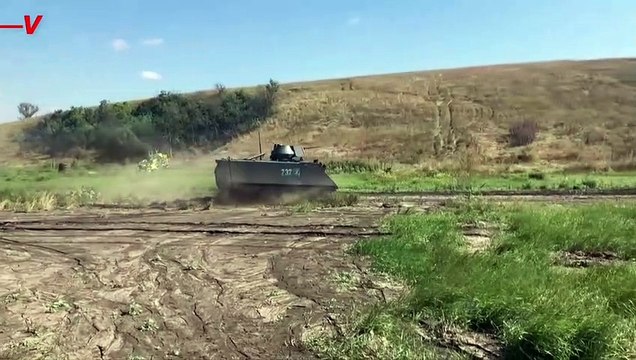 Ukrainian Company Unveils Body Armor For Women Soldiers