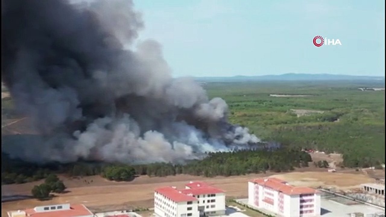 Tekirdağ'da Büyüyen Orman Yangınına Vatandaşlar Destek Verdi