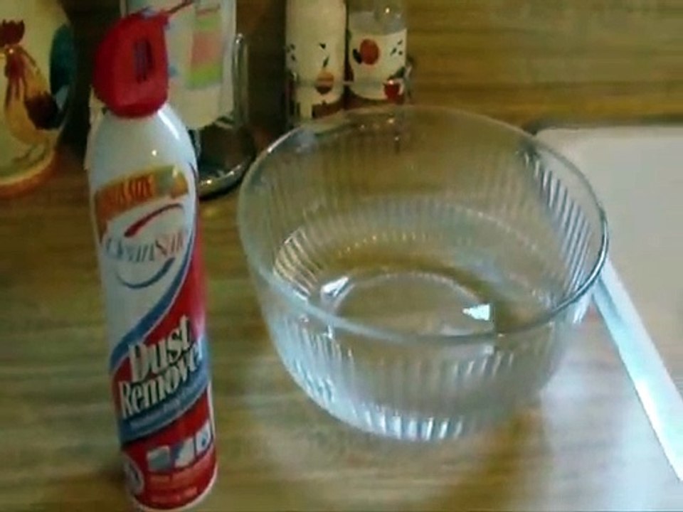 Dust Off Cloud | Weird Science Experiment