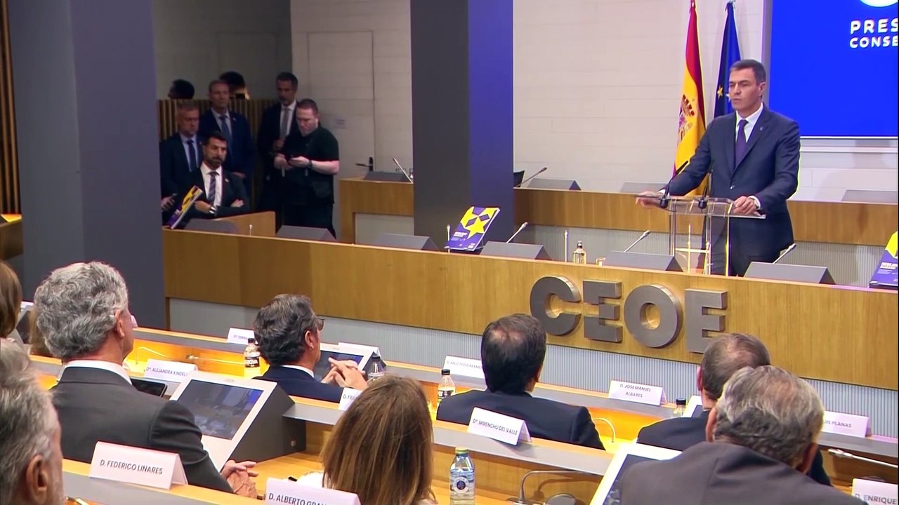 Feijóo exige a Sánchez "dar marcha atrás" y este le afea una "descomunal" pérdida de tiempo