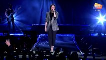 Laura Pausini chante son tube 