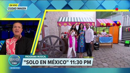 Atalo Mata desayuna chile relleno de camarones en "Roldán 37"