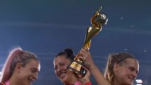Las campeonas del mundo piden 