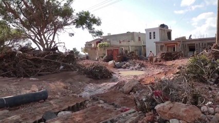 هل وحدت كارثة درنة الأطراف السياسية الليبية المختلفة أم عمقتها؟