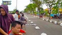 Mata Penonton Tertuju Pada Pembalap Drag Bike, Balap Motor Indonesia