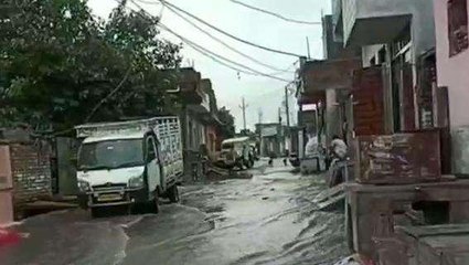 कोटा: बाढ़ जैसे बने हालात!, सड़क पर बहने लगी नदियां, देखें ये video