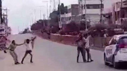 నాగర్ కర్నూల్: కేసీఆర్ కాన్వాయ్ ను అడ్డుకునేందుకు బీజేవైఎం యత్నం