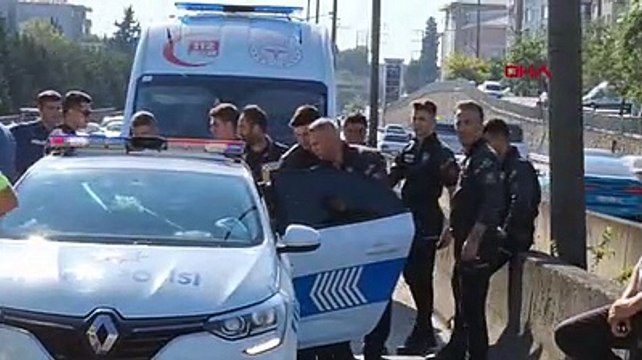 Göreve giden çevik kuvvet ekibi zincirleme kazaya karıştı