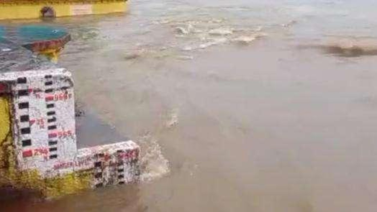 आफत की बारिश: खतरे के निशान से दो फिट नीचे पहुंचा सेठानी घांट का जल स्तर