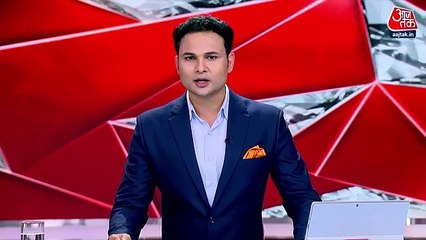 UP: Girl died after falling on the road due to eve teasing