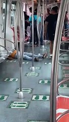 Varios heridos en el choque de trenes del Metro