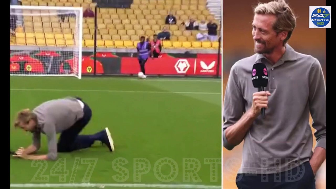 Peter Crouch HILARIOUSLY slips over on live TV in crossbar challenge ...