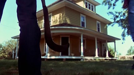 Les Démons du maïs | movie | 1984 | Official Trailer