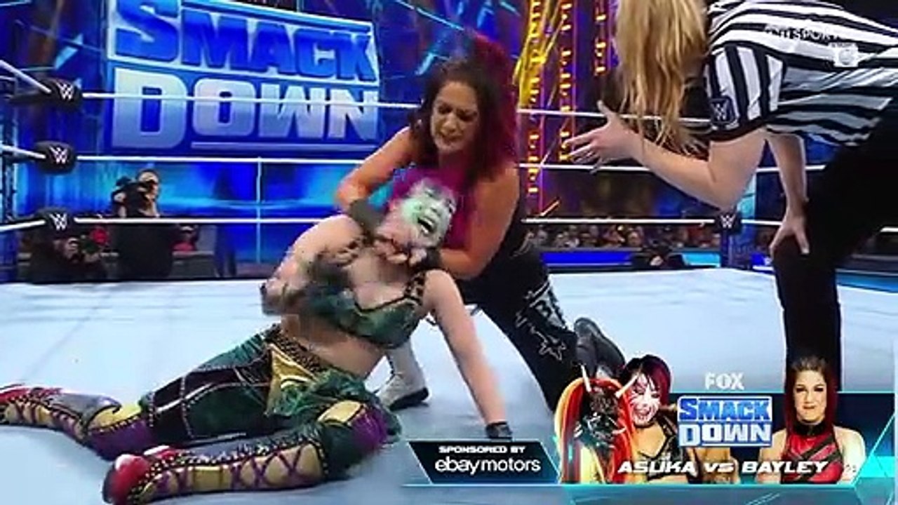 Asuka vs. Bayley