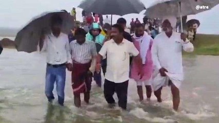 खंडवा: मिट्टी के जमाव के कारण डैम लिकेज का बड़ा खतरा, JCB से करवाया दुरस्त