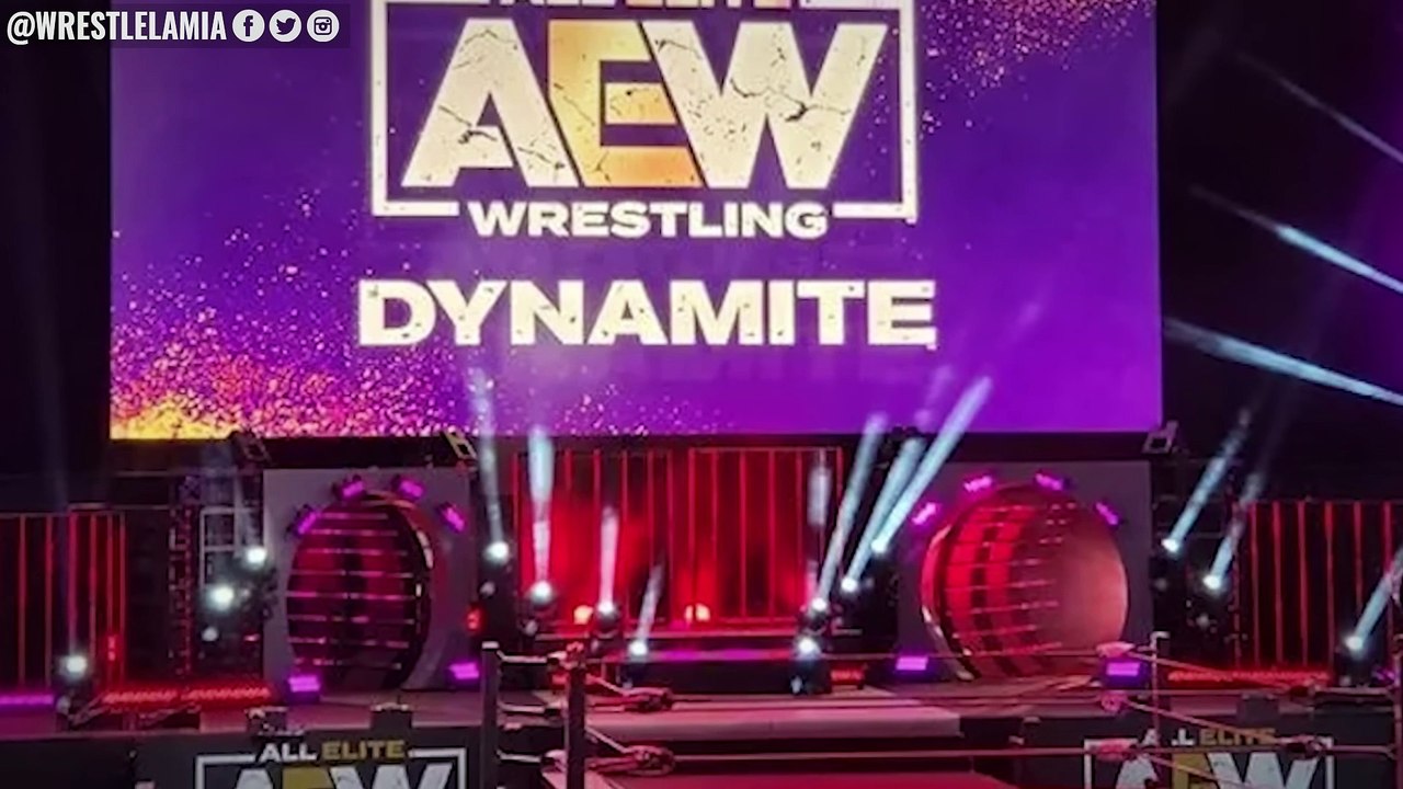 WWE Secretly Sign Two Released Wrestlers...WWE Star Injured...CM Punk Fined...Wrestling News