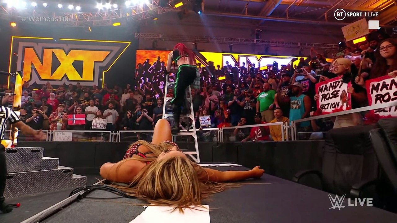Isla Dawn helps Mandy Rose to retain her NXT Wo...