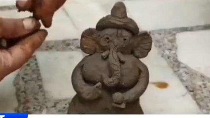 राजसमंद: महिलाओं की अनूठी पहल, महिलाओं ने बनाई गणेश जी की मिट्टी की मूर्तियां