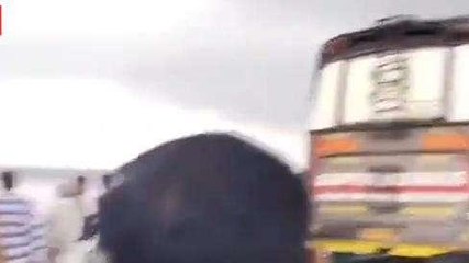 लखीमपुर: दो बसों में हुई आमने-सामने जोरदार टक्कर,एक दर्जन से अधिक लोग घायल