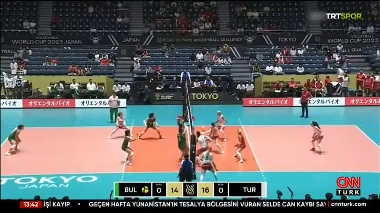 SON DAKİKA: Filenin Sultanları Olimpiyat yolunda 2'de 2 yaptı!