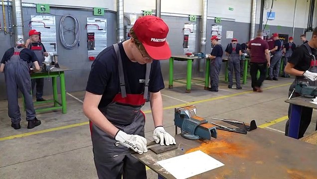 Gazeta Lubuska. Kostrzyn nad Odrą. Współpraca zespołu szkół w firmą Telemond