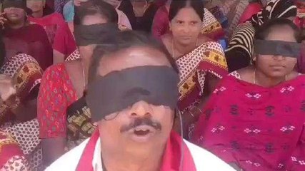 నల్గొండ: వినూత్న రీతిలో అంగన్వాడీల నిరసన.. ఏం చేశారంటే..!