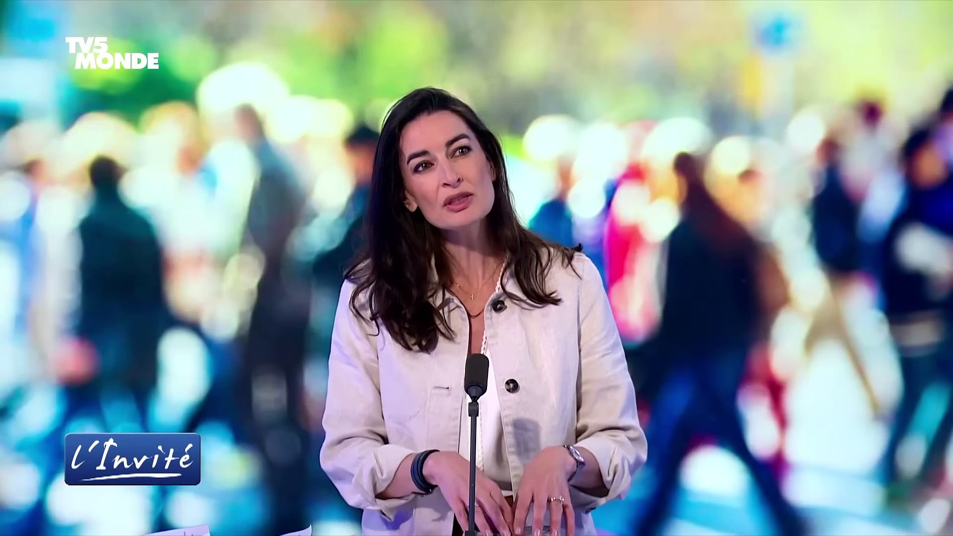 Agnès VERDIER-MOLINIÉ  « La France est au bord de la faillite »