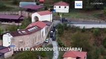 Még mindig harcban áll a koszovói rendőrség egy fegyveres bandával a bajskei kolostornál
