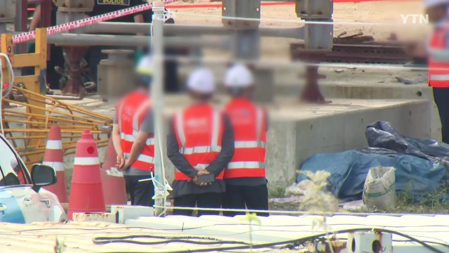 고덕대교 신축 현장에서 노동자 2명 추락...1명 사망·1명 중상 / YTN