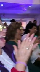 "La más picarona de todas": Abuelita celebró sus 80 años con una fiesta con stripper