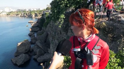 Antalya'da Dünya Temizlik Günü'nde Falezler Temizlendi