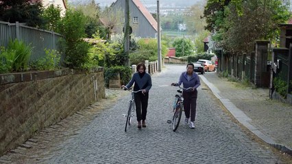 Zwischen uns der Fluss Trailer DF