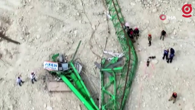 Arnavutköy'de sanayi sitesi inşaatında vinç devrildi: 1 işçi hayatını kaybetti