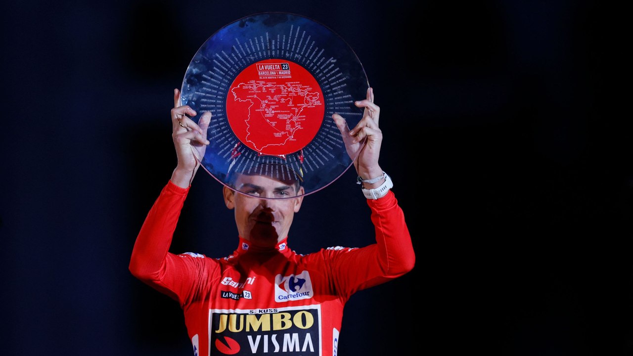 Vuelta-Sieger Kuss: 'Jetzt weiß ich, wie schwer es ist, ein Rennen anzuführen'
