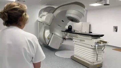 Puesta a punto del acelerador lineal de la unidad satélite de radioterapia