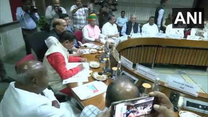 विशेष सत्र से पहले सर्वदलीय बैठक, संजय सिंह और राघव चड्ढा को बहाल करने की उठी मांग