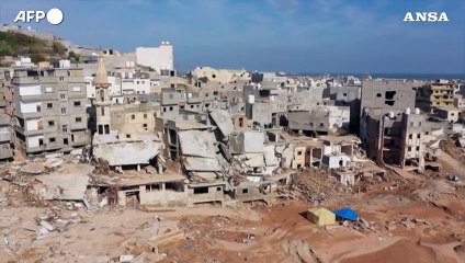 Libia, Derna distrutta dall'alluvione: la citta' vista dall'alto